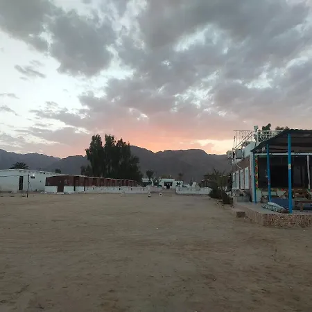 Oasis Resort