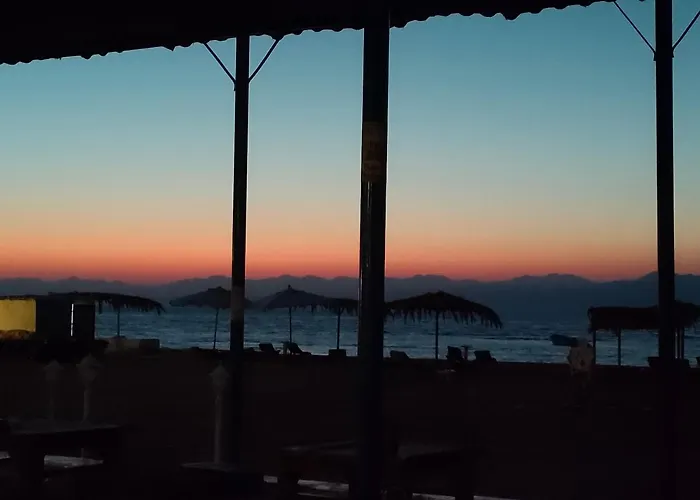 Oasis Resort 2*